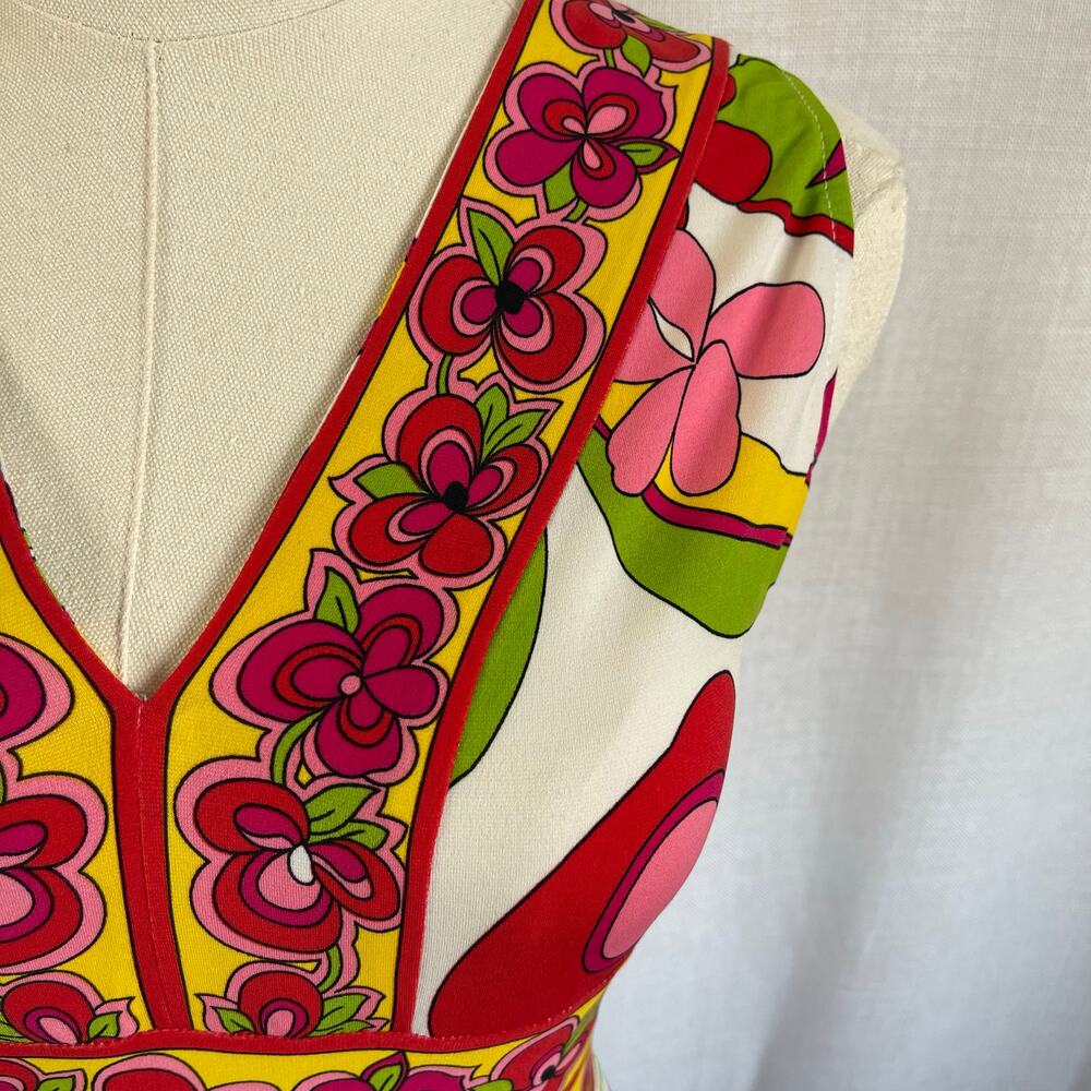 Donna Morgan Red Green Yellow Tropical Floral Sleeveless Fit Flare Boho Dress 8 - Picture 2 of 5